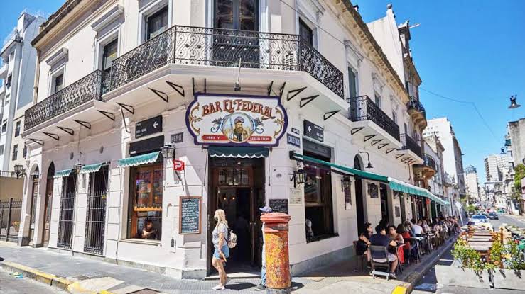 Bar El Federal: The Antique Soul of San Telmo